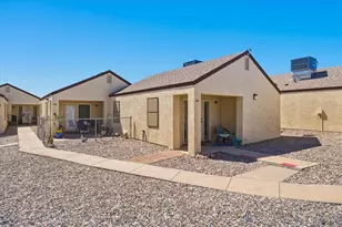 1210 Navajo Dr, Bullhead City, AZ 86442 - Photo 4