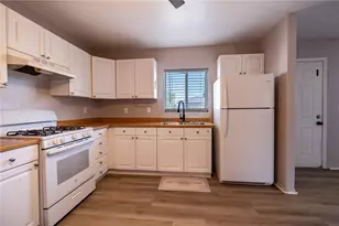 3021 E Carver Ave, Kingman, AZ 86409 - Photo 8
