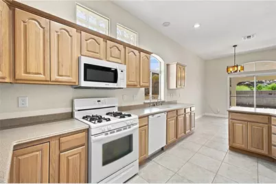2922 Ladera Drive, Bullhead City, AZ 86429 - Photo 10
