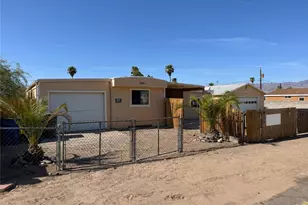 948 Swan Dr, Bullhead City, AZ 86442 - Photo 2