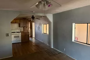 948 Swan Dr, Bullhead City, AZ 86442 - Photo 4