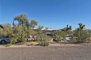 30045 Surf Spray Dr, Meadview, AZ 86444 - Photo 16
