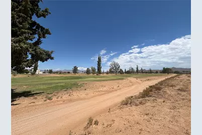 7863 E Pebble Drive, Kingman, AZ 86401 - Photo 8