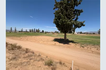 7863 E Pebble Drive, Kingman, AZ 86401 - Photo 6