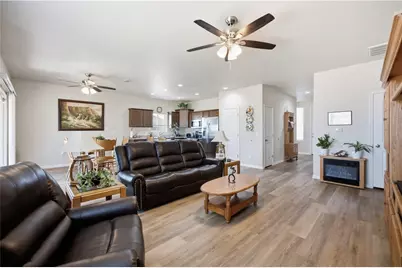 7494 E Morningside Drive, Kingman, AZ 86401 - Photo 4