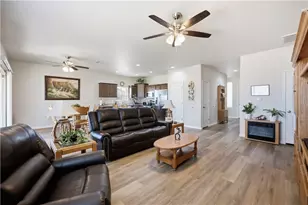 7494 E Morningside Dr, Kingman, AZ 86401 - Photo 4