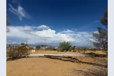 3660 N Glen Canyon Road, Golden Valley, AZ 86413 - Photo 1