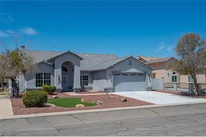 5629 S Desert Lakes Drive, Fort Mohave, AZ 86426 - Photo 2