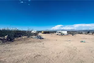 2724 S Jade Rd, Golden Valley, AZ 86413 - Photo 12