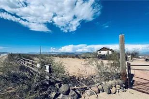 2724 S Jade Rd, Golden Valley, AZ 86413 - Photo 2