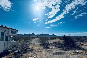 2724 S Jade Rd, Golden Valley, AZ 86413 - Photo 14