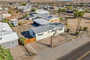 1677 Alta Vista Rd, Bullhead City, AZ 86442 - Photo 1