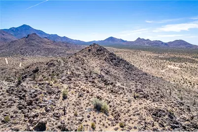 241-06-015 E Prickly Pear Drive, Yucca, AZ 86438 - Photo 34