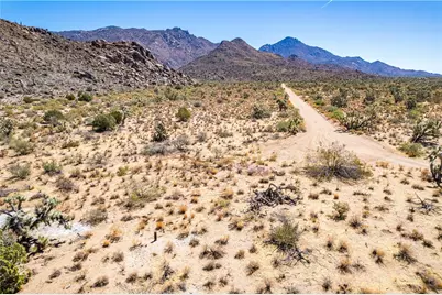 241-06-015 E Prickly Pear Drive, Yucca, AZ 86438 - Photo 6