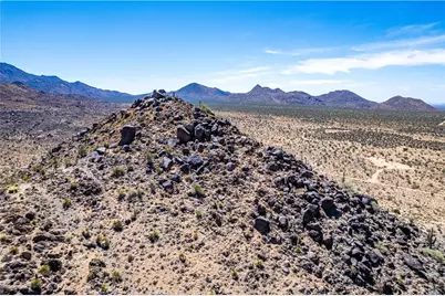 241-06-015 E Prickly Pear Drive, Yucca, AZ 86438 - Photo 36