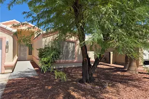 1193 Pawnee Dr, Bullhead City, AZ 86442 - Photo 2