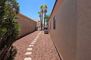 1193 Pawnee Dr, Bullhead City, AZ 86442 - Photo 24