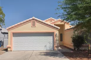1193 Pawnee Dr, Bullhead City, AZ 86442 - Photo 1