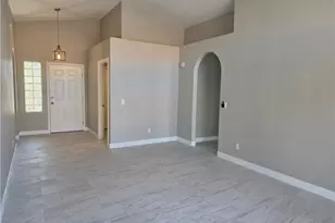 1193 Pawnee Dr, Bullhead City, AZ 86442 - Photo 4