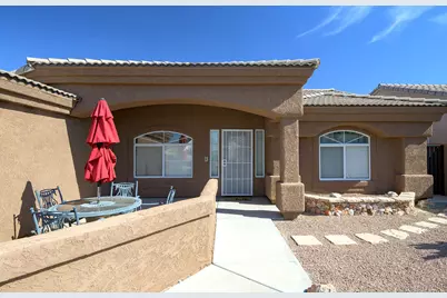 2121 E Desert Lakes Drive, Fort Mohave, AZ 86426 - Photo 6