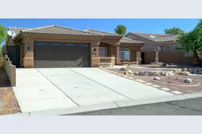 2121 E Desert Lakes Drive, Fort Mohave, AZ 86426 - Photo 2