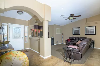 2121 E Desert Lakes Drive, Fort Mohave, AZ 86426 - Photo 8