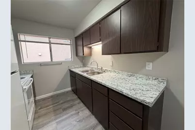 1575 Monte Vista Drive #2, Bullhead City, AZ 86442 - Photo 6