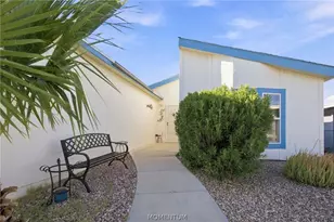 791 Holly St, Bullhead City, AZ 86442 - Photo 28