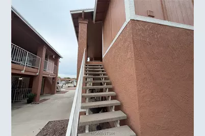 1575 Monte Vista Drive #4, Bullhead City, AZ 86442 - Photo 1