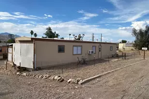 1863 Surf and Sand Dr, Bullhead City, AZ 86442 - Photo 1