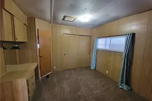 1863 Surf and Sand Dr, Bullhead City, AZ 86442 - Photo 4