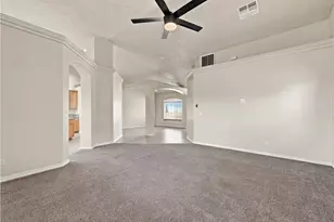 2281 Mesa Dr, Kingman, AZ 86401 - Photo 18