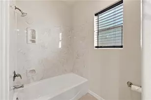 2281 Mesa Dr, Kingman, AZ 86401 - Photo 8