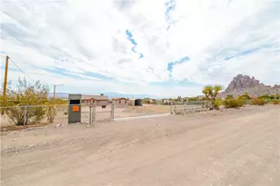 2310 S Dewey Rd, Golden Valley, AZ 86413 - Photo 54