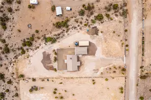2310 S Dewey Rd, Golden Valley, AZ 86413 - Photo 60