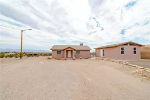 2310 S Dewey Rd, Golden Valley, AZ 86413 - Photo 52