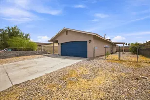562 Palo Verde Dr, Bullhead City, AZ 86442 - Photo 6