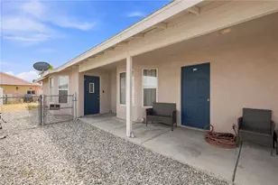 562 Palo Verde Dr, Bullhead City, AZ 86442 - Photo 8