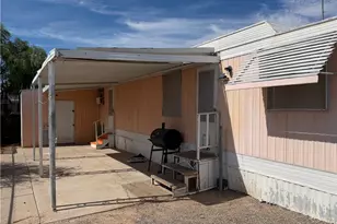560 Silver Ln, Bullhead City, AZ 86442 - Photo 2