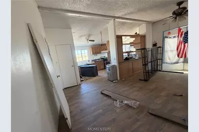 18860 S Dale Evans Road, Yucca, AZ 86438 - Photo 16