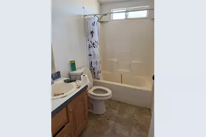 18860 S Dale Evans Road, Yucca, AZ 86438 - Photo 2
