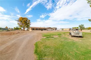 1745 E Laguna Rd, Mohave Valley, AZ 86440 - Photo 4