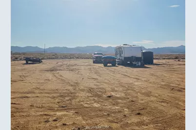 3548 E Calle Del Monte, Kingman, AZ 86409 - Photo 8