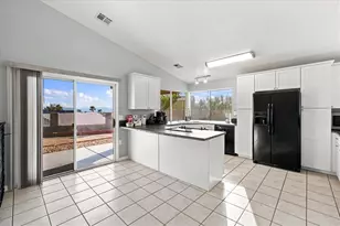 2198 Hi Jolly Dr, Bullhead City, AZ 86442 - Photo 14