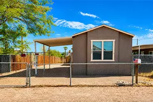 400 Rio Grande Way, Bullhead City, AZ 86442 - Photo 1