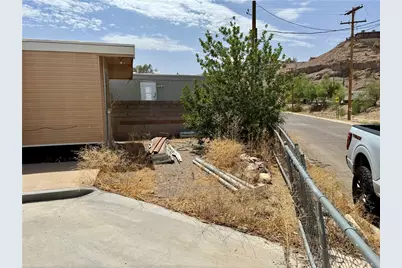 10385 Cove Avenue, Parker, AZ 85344 - Photo 4