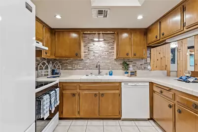 2687 Country Club Drive, Bullhead City, AZ 86442 - Photo 8