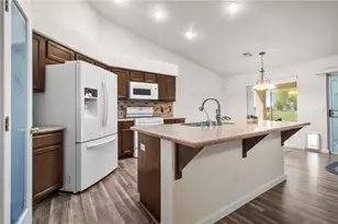 2827 Country Club Dr, Bullhead City, AZ 86442 - Photo 14