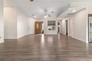 6052 S Bella Vista Dr, Fort Mohave, AZ 86426 - Photo 8