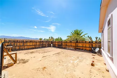 16330 S Hillery Avenue, Yucca, AZ 86438 - Photo 20